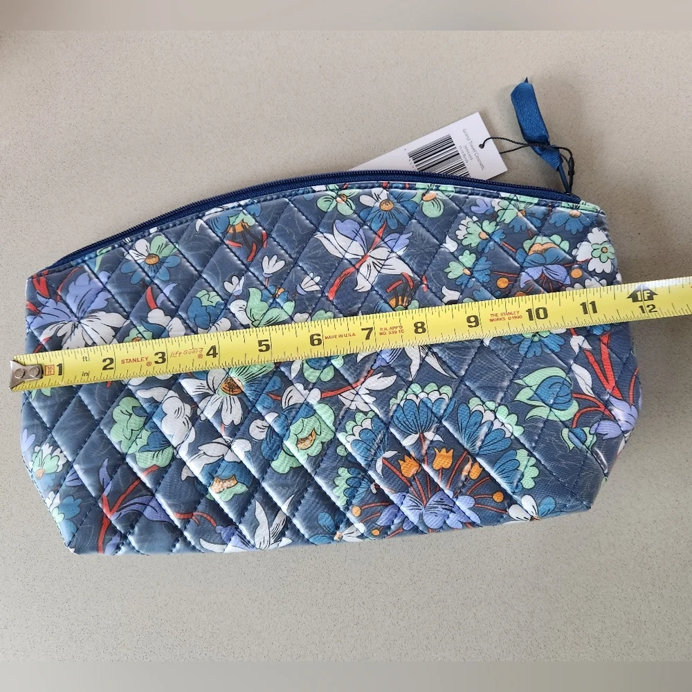 Vera Bradley Grand Travel Cosmetic (LAMINATED) ~Floral Bursts **NEW